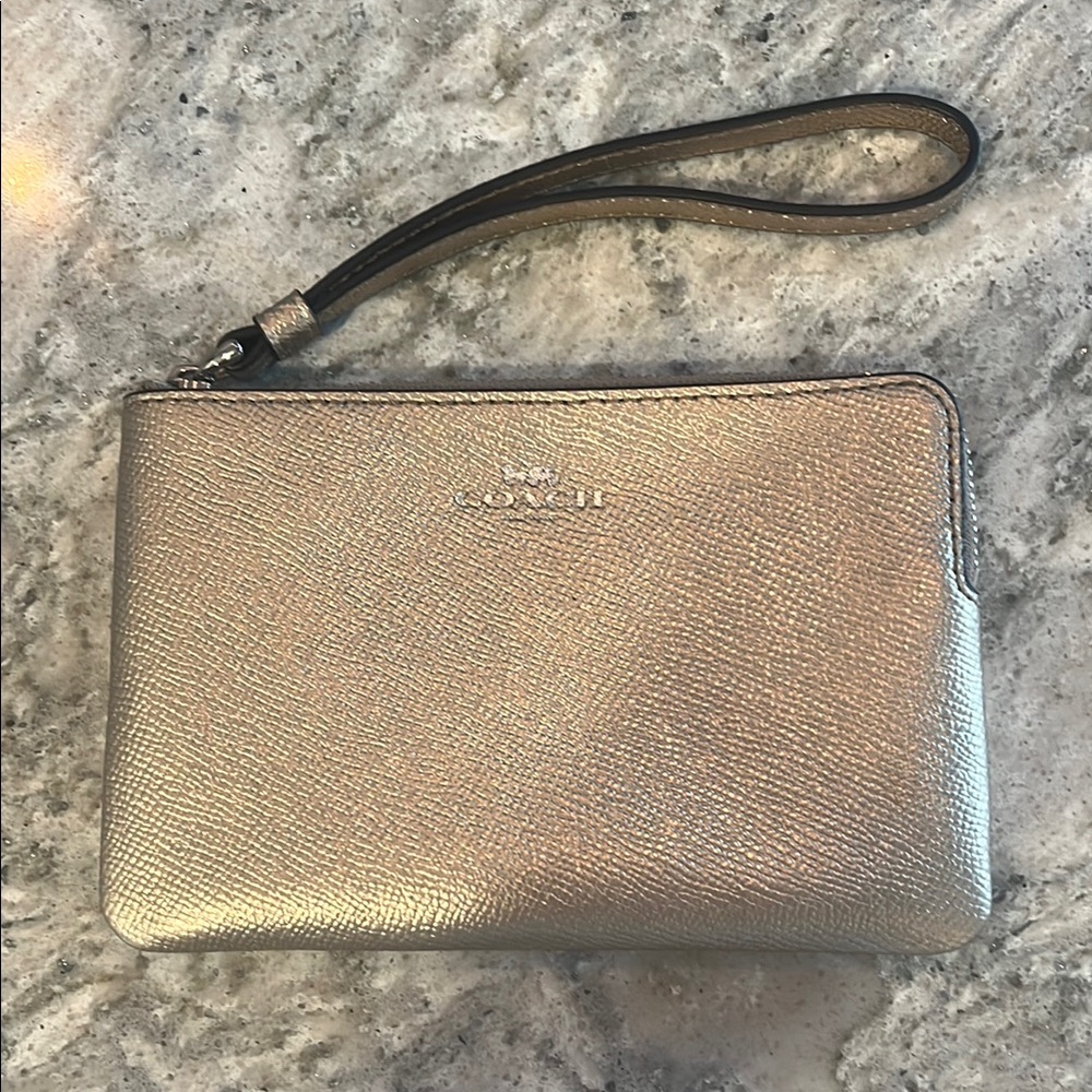 Coach Gold Wristlet Clutch Pebbled Leather